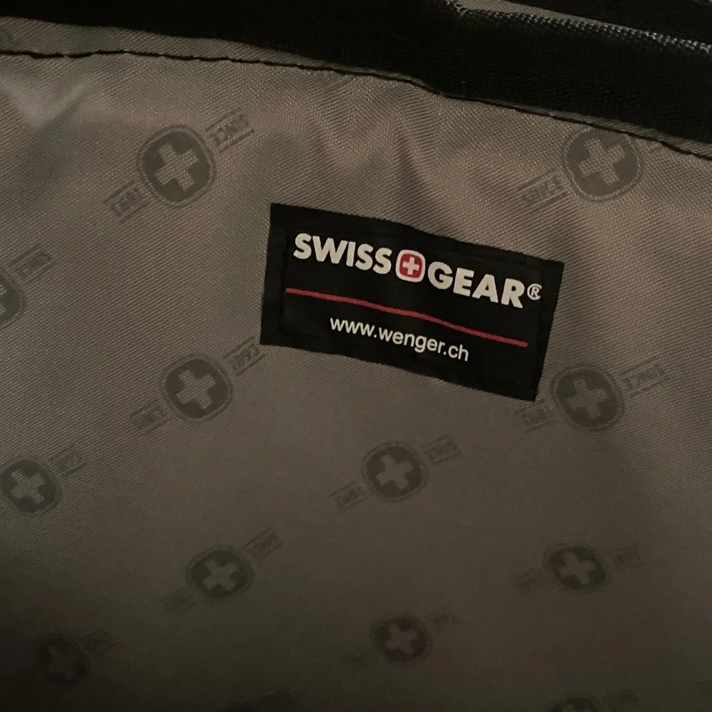Swiss Gear Laptop Bag - Picture 2 of 3